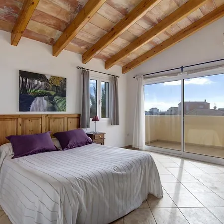 Tali 3 Bedroom Villa, Cala'n Blanes *